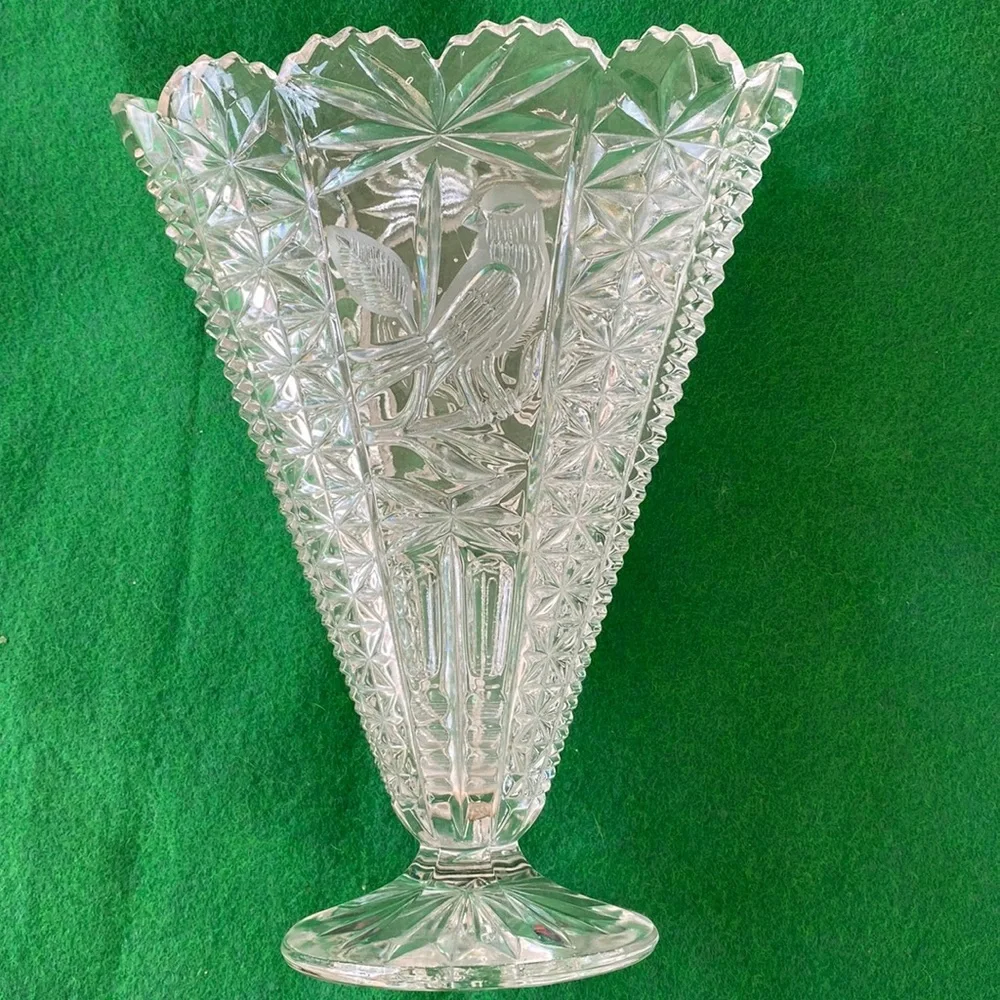 Hofbauer Byrds Cut Glass Flower Vase Vintage ‘60’s - Picture 1 of 8